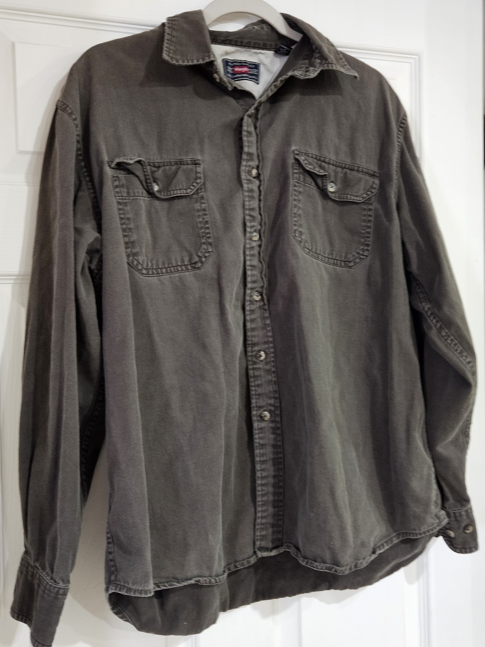 Wrangler Premium Quality Men's Medium Denim Button Up Long Sleeve Shirt Olive